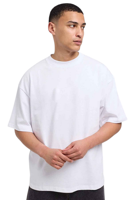 Minimalist White Drop Shoulder T-Shirt – Unisex Streetwear